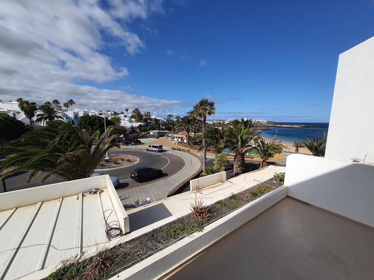 Realrent Costa Teguise Beach Bagian luar foto